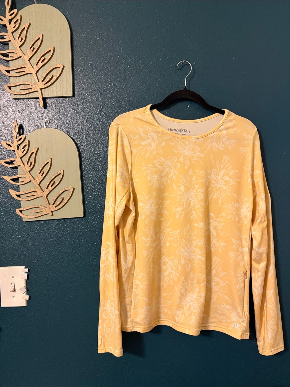 Hang Ten Yellow Floral-Print Long Sleeve Tee